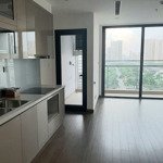 Cần tiền kinh doanh bán căn 3 phòng ngủ100m2 chung cư vinhomes west point