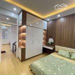 Chính chủ cho thuê căn hộ 55m 2 ngủ phố cự lộc- nguyễn trãi