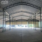 Cho thuê kho xưởng đức hòa , dt: 2.000m2, giá : 70tr/tháng, long an