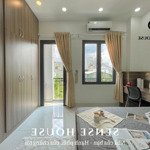 Studio ban công/ view kính - mới 100% - thuận đi quận 10, 11, đầm sen