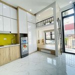 Căn hộ mới tinh gần royal city,full đồ thang máy,ban công, giá tốt