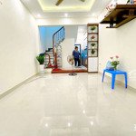 Nhà 4.5 tầng, 30m2, mới đẹp, kinh doanh nhỏ, phố thụy khuê tây hồ