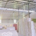 Cho thuê kho 640 m2 kế cầu bình thuỷ có điện 3 pha