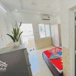 Căn hộ dv 25m² có ban công+full nt ở ngay phan văn trị