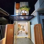 Vị trí đẹp mở spa,shop,kinh doanh tại nhà. trục đường kinh doanh.