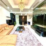 Cho thuê căn hộ 111m2, 2pn tại royal city