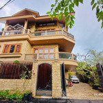 Villa 3 mặt tiền view hồ mê linh, p.9 đà lạt 22 tỷ