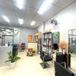 Cần sang salon tóc ngay cao đẳng công thương q9 chỉ với 49tr vào làm