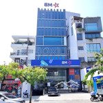 Cho thuê văn phòng mặt tiền trần não, toà nhà mới, sàn suốt sang trọng, 3 mặt kính view cực đẹp