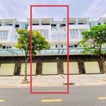 Bán nhà shophouse văn hoa villas 3 lầu sổ hồng riêng vị trí đẹp giá 8.6 tỷ 0933791950