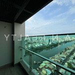 Bán căn hộ 3 phòng ngủ căn góc view sông de la sol quận 4