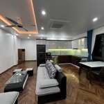 Chính chủ cho thuê căn 2 ngủ 74m2 full đồ đẹp phố ngọc thụy giá bán 11 triệu : liên hệ: 0829911592