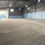 Cho thuê nhà xưởng 550m2 25 triệu khách kho gia dụng hết hạn hđ lê văn khương - q12 xe tải di chuyển