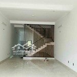 Cho thuê nhà 2.5 tầng, 3 phòng ngủ 100m2 mặt tiền đường nghiêm xuân yêm phường khuê mỹ, quận ngũ hành sơn