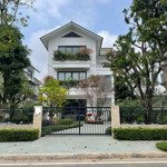 Chính chủ cần bán gấp căn đơn lập hơn 500m2 khu a7 tuyệt đẹp tại xanh villas. giá thỏa thuận