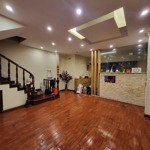 Cho thuê nhà phương mai 70m2*5t, nhà mới, ô tô chui nhà, ảnh thật, giá 20tr/tháng