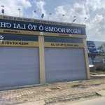 Cho thuê nhà shoowroom 200m2, cao 2 tầng, xây kiên cố làm nhà hàng, làm garaoto ...đều được