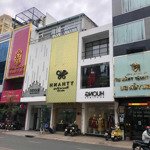 Hàng cực hiếm, nhà đẹp 5 tầng, ngang 5,3m. mt sư vạn hạnh, sát vạn hạnh mall có hđt cao. giá 20 tỷ