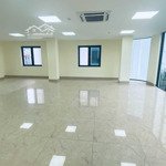 Cho thuê văn phòng diên tich 160m2 giá thuê 30 triệu chính chủ