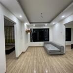 Nhà Đẹp - View Thoáng - Bán Gấp Ch 57M2 Tòa Newhouse Xa La. 2 Ngủ, Sđcc. Liên Hệ: 0988768123