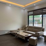 Cho thuê biệt thự song lập starlake tây hồ 222m2 đầy đủ đồ giá chỉ 69 triệu. lh 0905 618 555