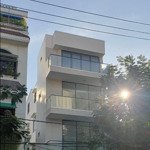 45 triệu - cho thuê nhà 4 tầng có thang máy dtsd 280m2 trung tâm tp nha trang