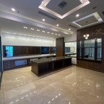 Giá hủy diệt trong phân khúc, văn phòng 130m2 chỉ 14,5 triệu/tháng, phú real - văn phòng đẹp