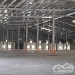 Bán nhà máy 28.000 m2, có sẵn xưởng cho thuê 450 triệu môt tháng, tại trung tâm phú xuyên, hà nội