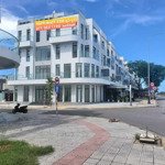 Cho thuê căn shophouse 3 mặt tiền nguyễn sinh sắcđã hoàn thiện mới 100% hđ lâu dài giá : 40tr