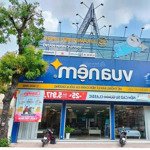 Cho thuê mặt bằng mặt tiền đ nguyễn văn quá, phường đông hưng thuận, q12, dt 400m2, giá 130tr/th