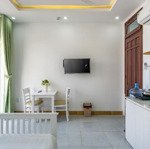 Căn hộ balcony full nội thất - 15/1 bà lê chân, tân định, quận1. 25m2 (có thang máy) chỉ 7,8tr/th