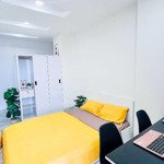 Chdv giá rẻ - đầy đủ nội thất - view hồ bơi chill chill trong vạn phúc city