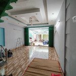 Cho thuê nhà hẻm đường tân thuận tây gần bên cc eco green