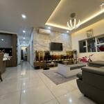 Bán căn hộ oriental plaza, 3 pn, 105m2 , full nội thất, sổ hồng riêng , giá : 3 tỷ 750, liên hệ 0395737538