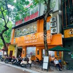 Cho thuê nhà mặt phố láng hạ 150m2x5t, mặt tiền 9m hợp showroom, nhà hàng, store, kính mắt, điện tử