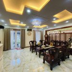 Bán biệt thự hẻm xe hơi phường tân sơn nhì - 120m2 -4 lầu -ngang 6,7m