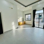 Studio ban công ngay ngã tư bình thái giờ giấc tự do - trang bị nội thất cơ bản