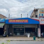 Cho thuê nhà làm showroom, cửa hàng, văn phòng dịch vụ. diện tích 240 m2