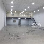 Kho, xưởng 350m2 như hình đường 14m trường chinh ngay cầu tham lương, giá bán 31 triệu