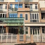 Chính chủ cần bán nhanh shophouse mặt đường 70 giá hợp lý 098.6789.197