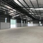 Cho thuê 800m2; 900m2 và 2700m2 có pccc, xe cont đi lại thoải mái tại cụm cn thanh oai, hà đông