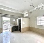 Phòng duplex ban công, full nội thất, ngay công viên phần mềm, quận 12