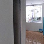 Bán nhà riêng 30m2 vuông tại ngã tư trương định bạch mai