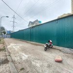 Cho thuê kho phường hoàng văn thụ, hoàng mai, diện tích 1000m, có chia nhỏ hơn, container ra vào