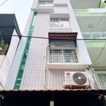 Nhà đẹp siêu rẻ q4 p9 ngon quá à, rẻ quá à