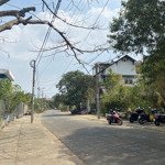 Ngân hàng phát mại đất villas 160m2 ven sông bình quới