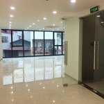 Cho thuê văn phòng nguyễn chí thanh, 110 m2, xây 5 tầng 1 hầm, 65 triệu/th 0389930126