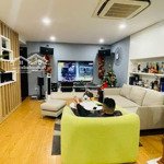 Bán căn hộ 120m2, 3 ngủ chung cư golden land nguyễn trãi, view đẹp, full nội thất