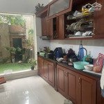 Cần bán nhà 3 tầng mặt đường lý đạo thành, vừa ở vừa kinh doanh tuyệt đẹp, sầm uất