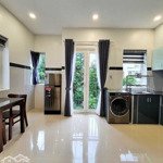 Cho thuê phòng full nội thất thang máy nhiều cửa thoáng gần sala , thảo điền bình thạnh